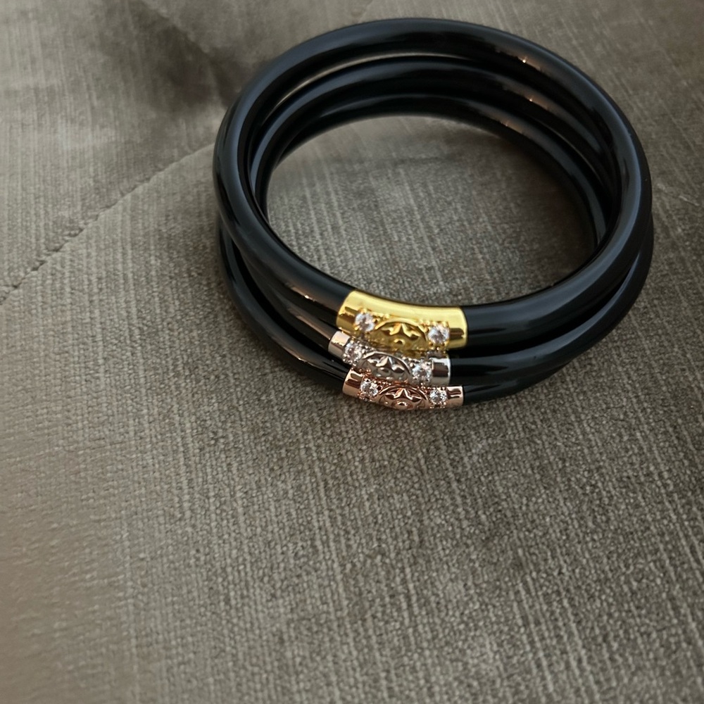 Black Budha Girl Bangles